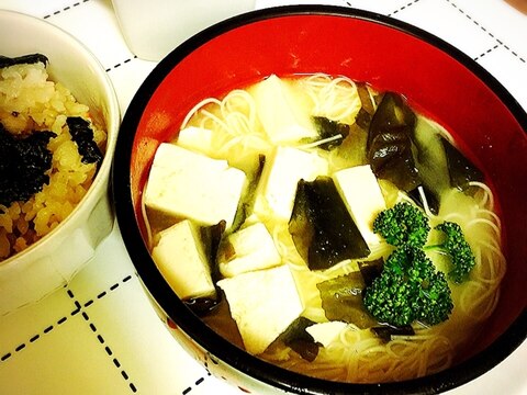 ♡体調不良に豆腐&ワカメ味噌汁煮麺♡